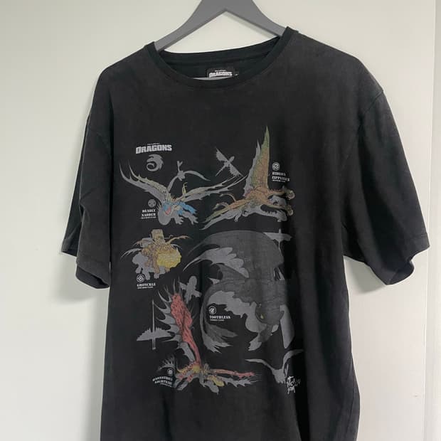 해칭룸 드래곤길들이기 반팔 3