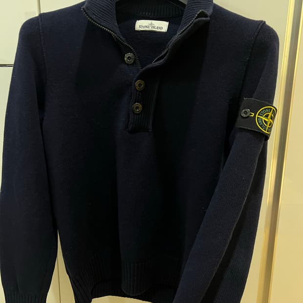 스톤아일랜드 네이비 반집업니트 95-100