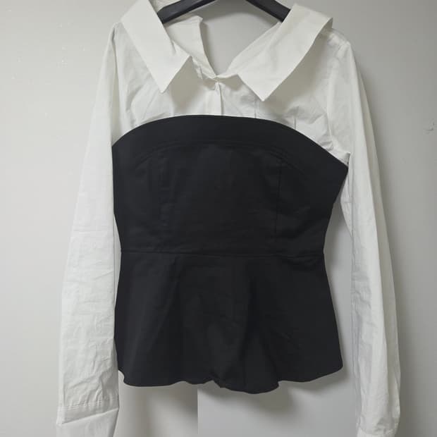 메리온 코나 레이어드 블라우스 블랙 S