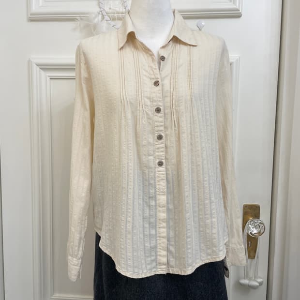 butter cream autumn loose shirt(size-11)