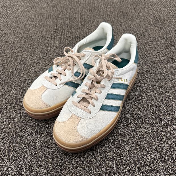 아디다스 가젤 볼드 여성 운동화 230