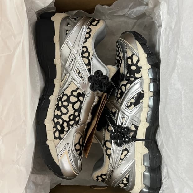 Eu36 225 세실리아 반센 아식스 젤카야노 새상품