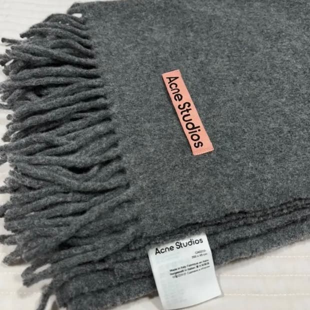 아크네 스튜디오 울 스카프 그레이 멜란지 새상품