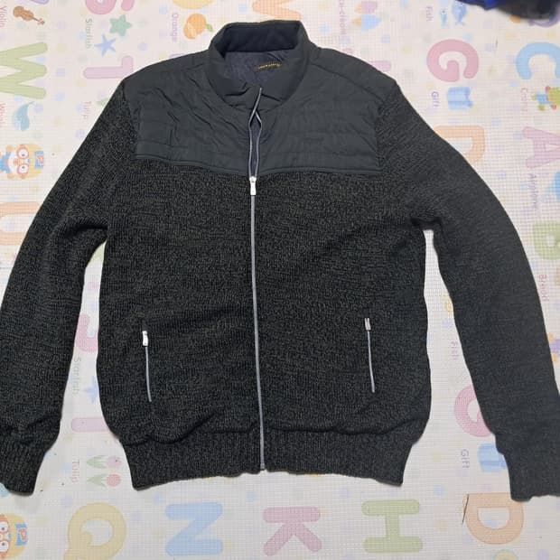 루이까스텔 남성 방풍모니트 집업 가디건 110(상태상급)