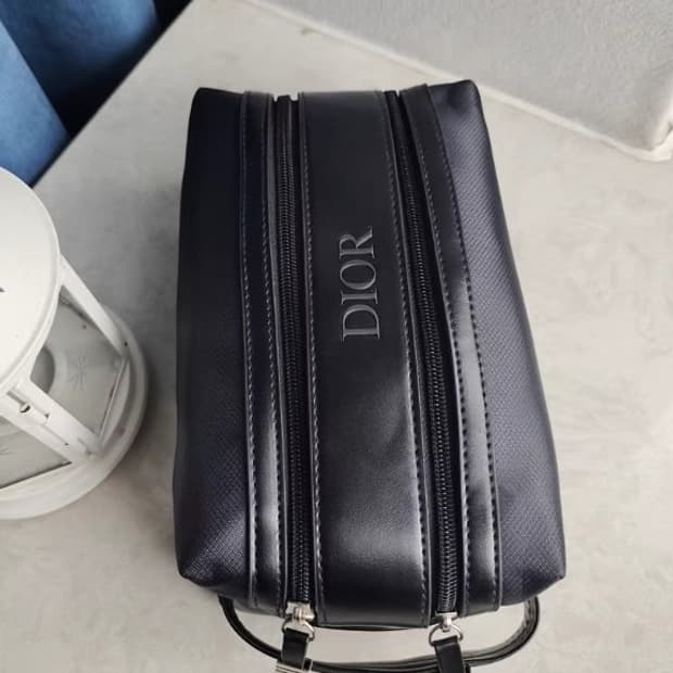  디올옴므 소바쥬 파우치 클러치 블랙
