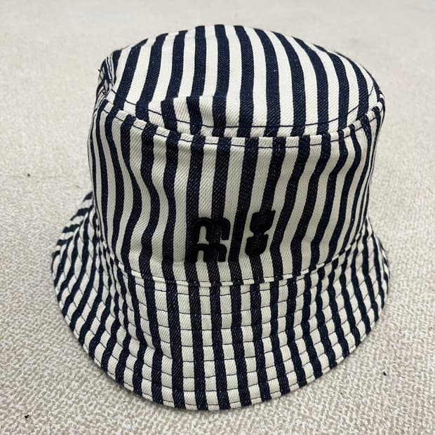 100 JDX 골프 방풍 반집업 니트 0121M1