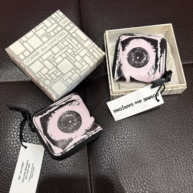 슈프림 꼼데가르송 아이즈 코인 파우치 동전 지갑 SUPREME COMME