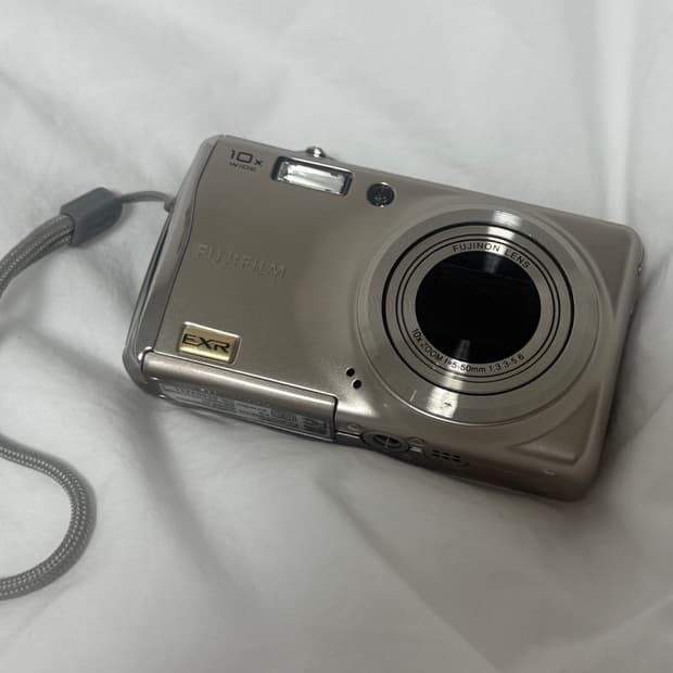 후지필름 파인픽스 f80exr 작례 o