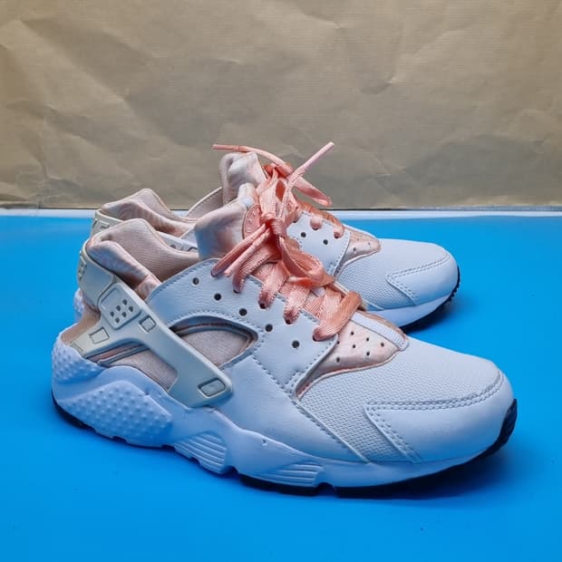 나이키 허라취 런 운동화 실사이즈225