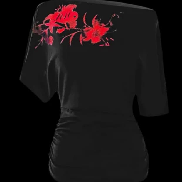 Toh 반오프숄더반팔티