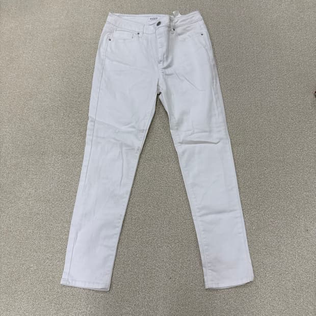 67 게스 여성 화이트 코튼팬츠 0213T2