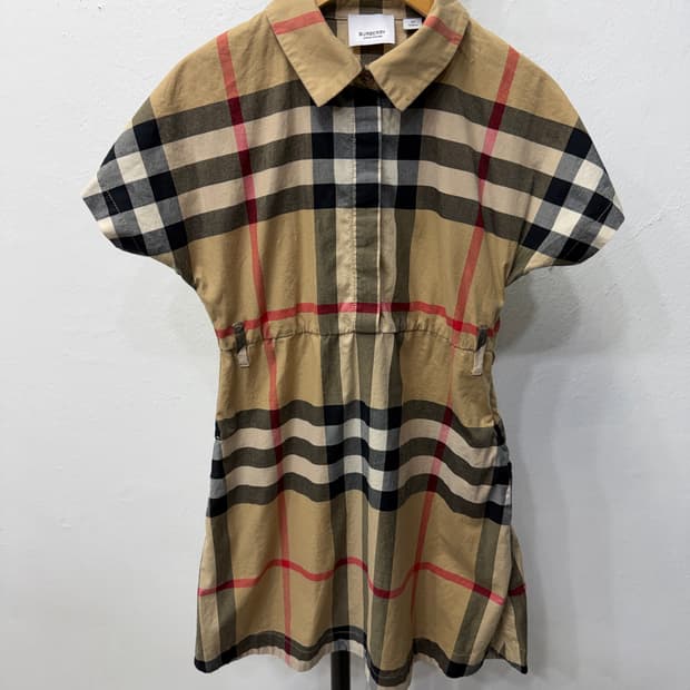 정품) 버버리 키즈 신형 노바체크 반팔 원피스 8Y