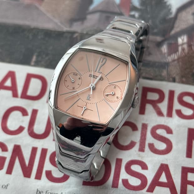 세이코 Seiko 루키아 토노 멀티펑션 복숭아