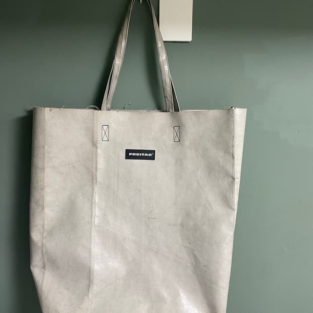 프라이탁 빙햄 그레이