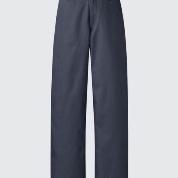 유니클로u 저번시즌 그레이 와이드핏 치노팬츠 82size