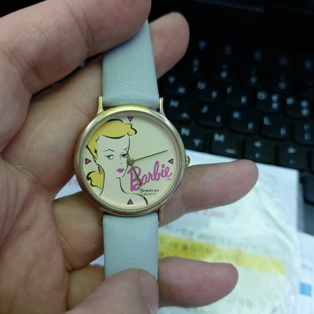 아미트론 바비시계