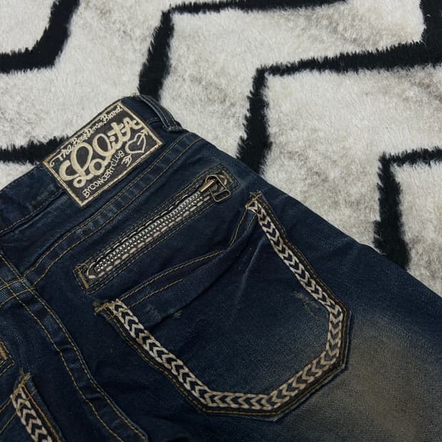 [24]Lolita Jeans 가죽패치 부츠컷 워싱 데님팬츠/스판