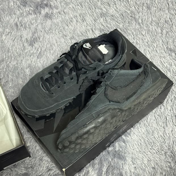 나이키 꼼데가르송 블랙 와플 레이서