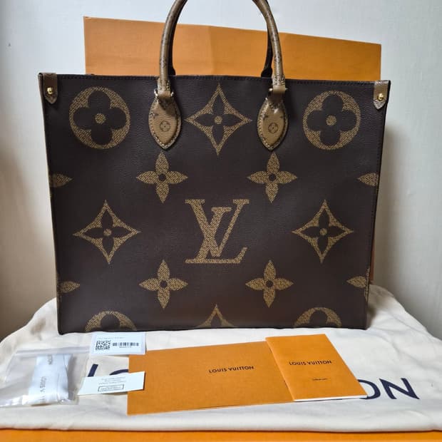 루이비통 온더고GM 토트백 