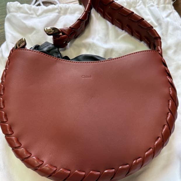 끌로에 메이트 스몰 호보백 MATE HOBO SMALL