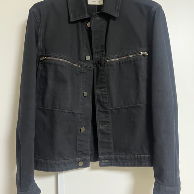 르메르 데님 트러커 자켓 46사이즈