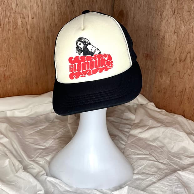 히스테릭 글래머 히스걸 트러커 메시 캡