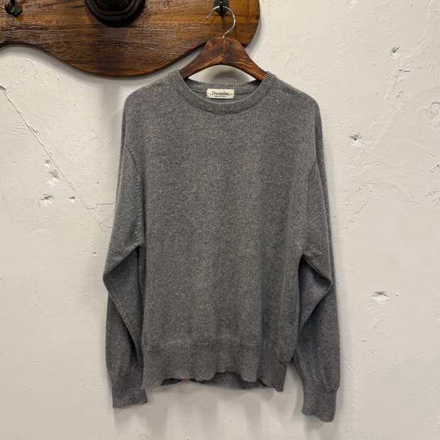 66) Cashmere 100 Crew Neck Sweater