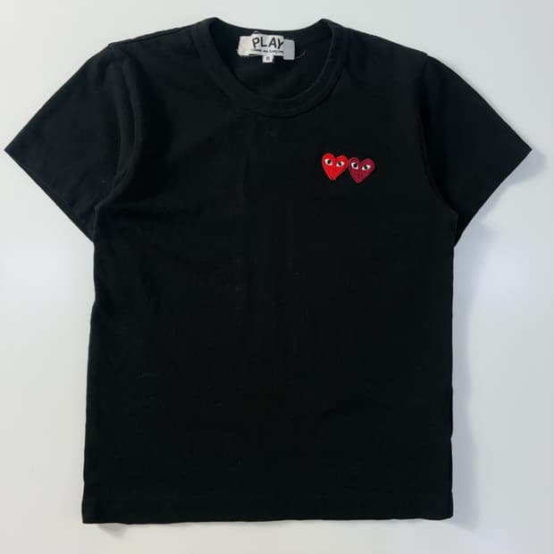 Comme des garcons 꼼데가르송 더블 레드 하트 블랙 반팔티