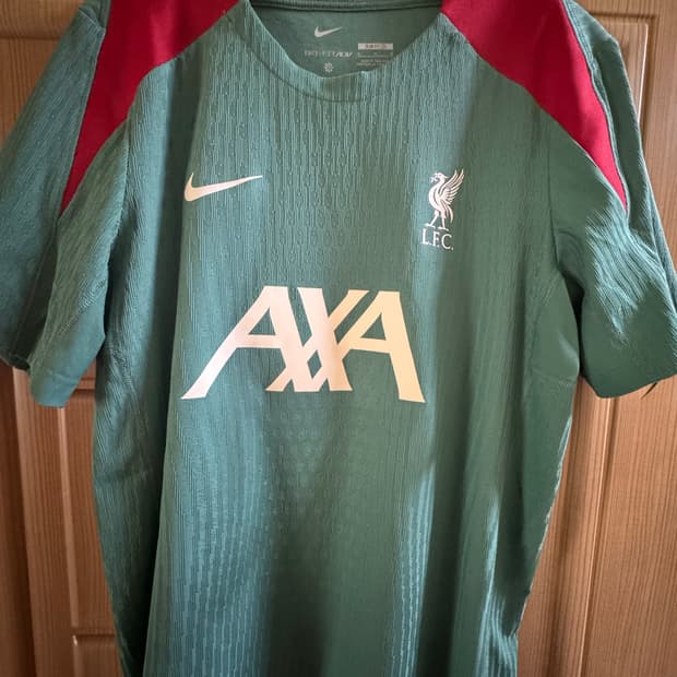 24-25 나이키 리버풀 전반기 ADV 트레이닝 반팔