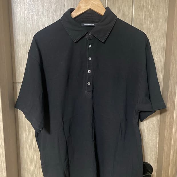 해칭룸 카라 티셔츠 4