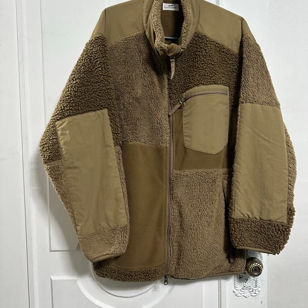 유니클로 엔지니어드가먼츠 플리스