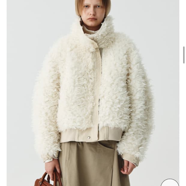 킴마틴 점퍼 REVERSIBLE HIGH NECK FUR JUMPER