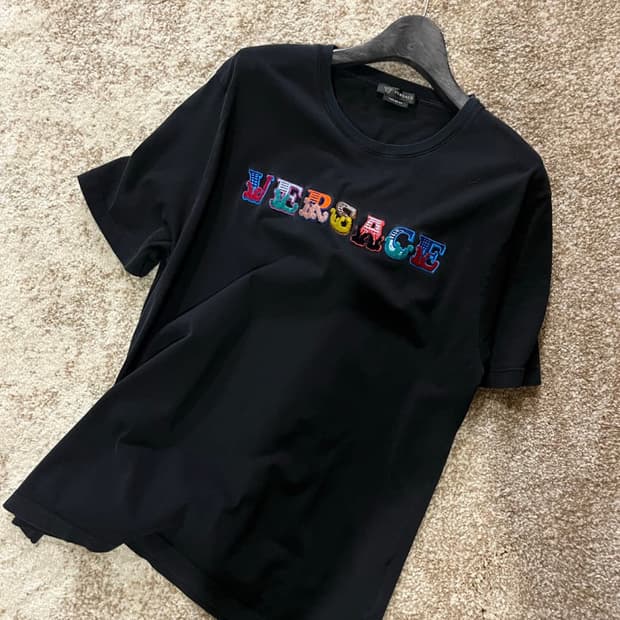 베르사체 티셔츠