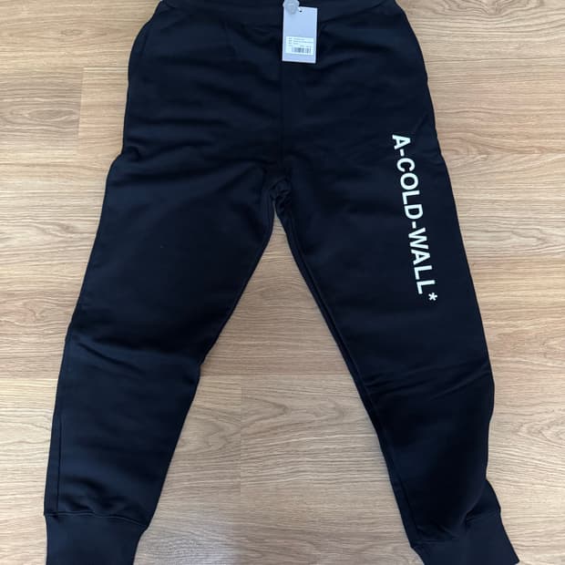 새상품 어콜드월 에센셜 로고 스웨트 팬츠 라지