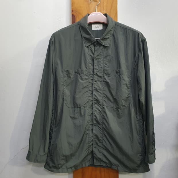 올젠 카키색 오버핏 긴팔남방(105)