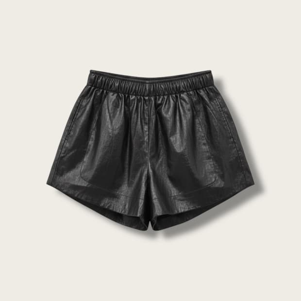 에토스 레더 쇼츠 팬츠