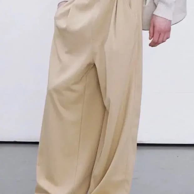 [새상품] 렉토 트리콧 트레이닝 팬츠 베이지 s사이즈