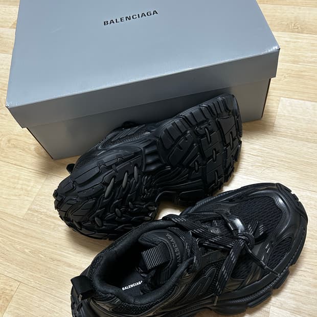 발렌시아가 10xl 43