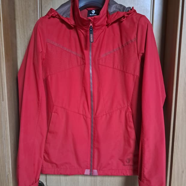 블랙야크 여성 등산자켓 95
