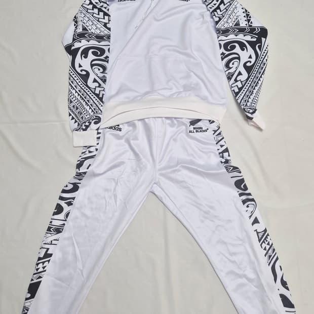 뉴질랜드 국대 후드티&바지 팝니다 (흰색) 