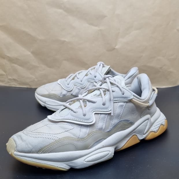 아디다스 오즈위고 남성운동화275