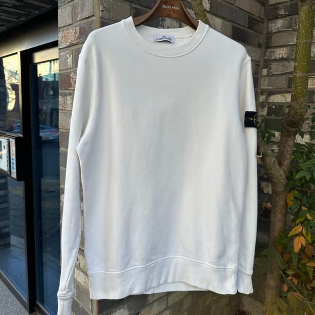 [L] 스톤아일랜드 맨투맨 화이트