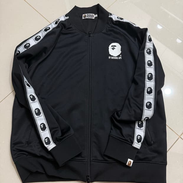 베이프 트랙자켓 져지
