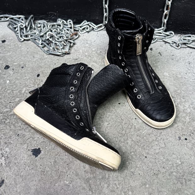 Dsquared2 - Real Python High-Tops