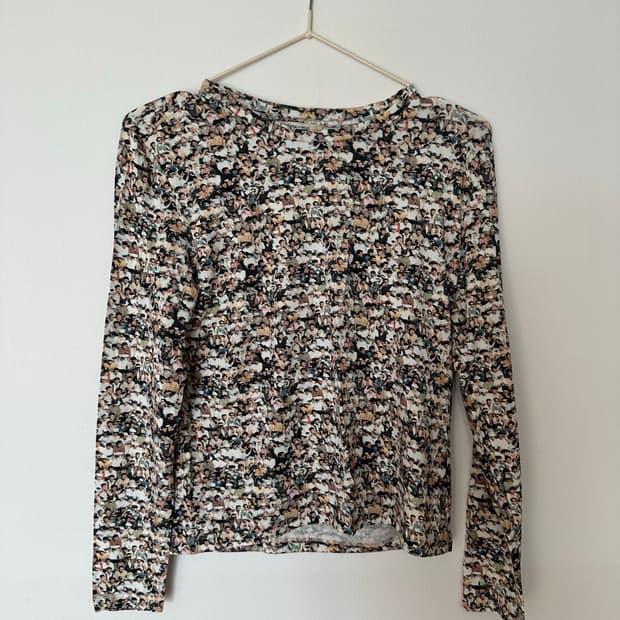 팔로마울 긴팔 티셔츠