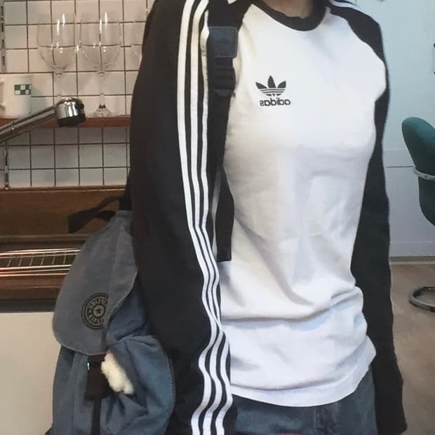 아디다스 롱슬리브