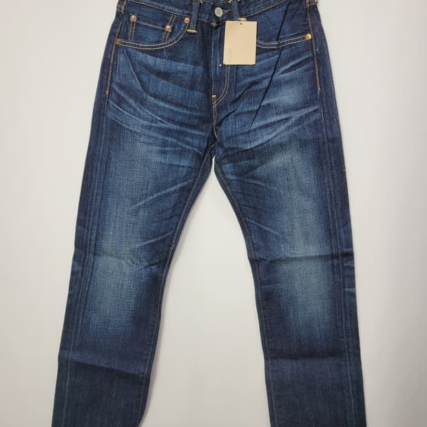 Levi’s
505 레귤러 스트레이트