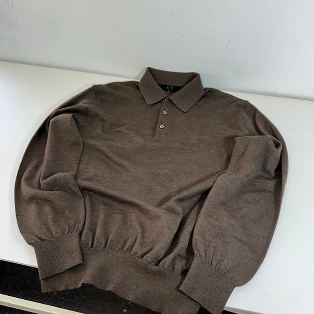 95 닥스 딥브라운 얇은모100% 니트 긴팔카라티