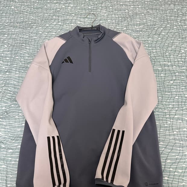 아디다스 티로23 트레이닝탑 L