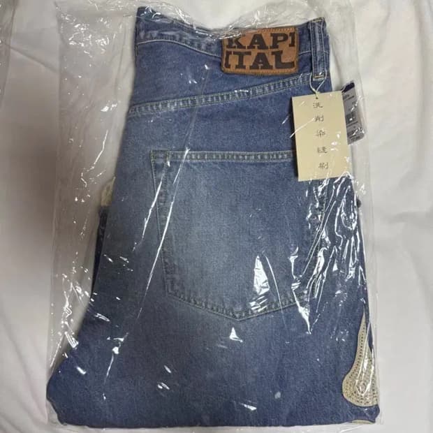 캐피탈 본 데님 쇼츠